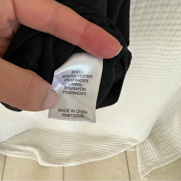 Superdown Emmy Deep V Bodycon Cocktail Mini Dress - Picture 8 of 10